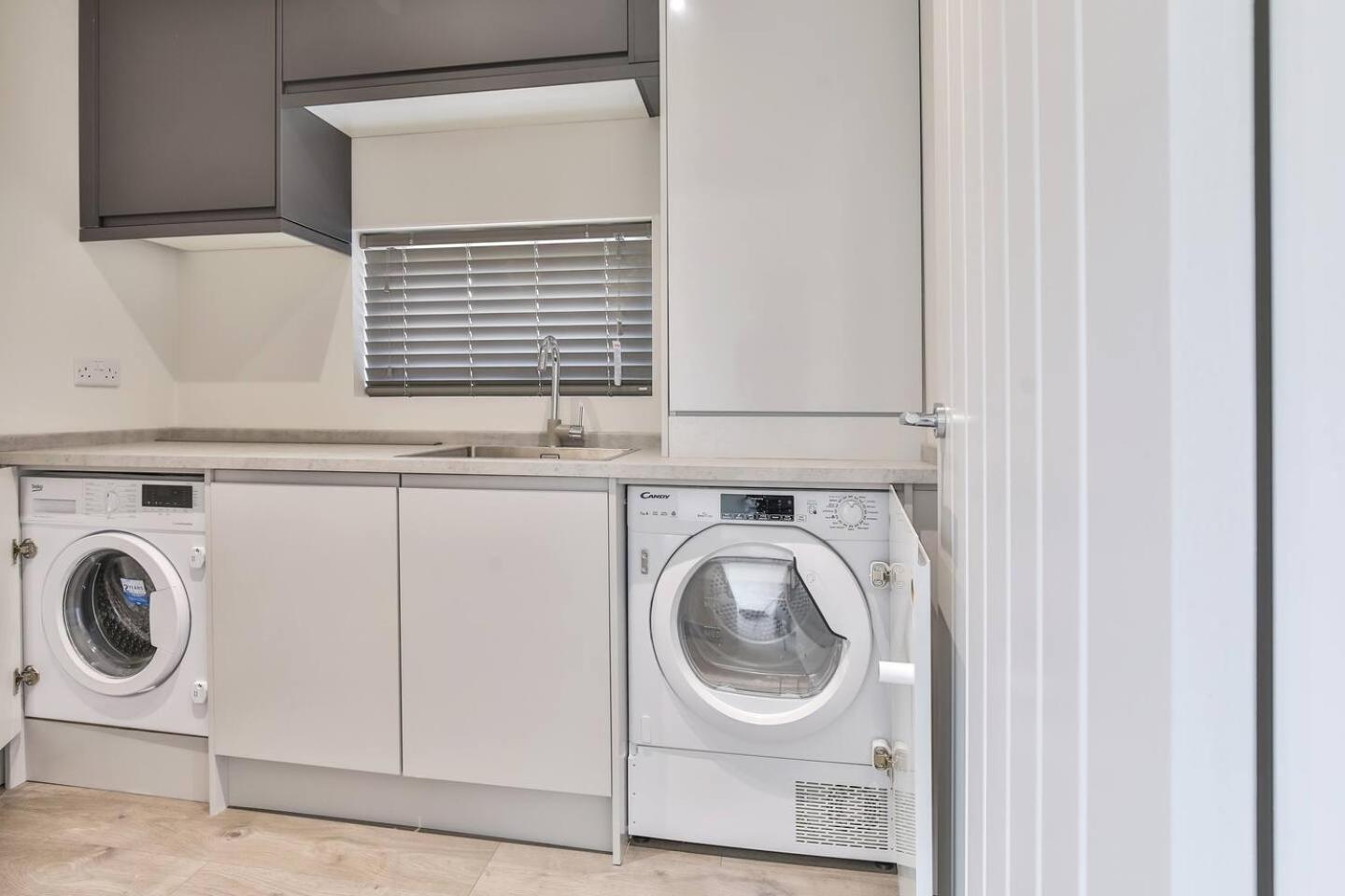 Modern, Cosy Whole House Wifi Close To Attractions Sheffield Exteriér fotografie
