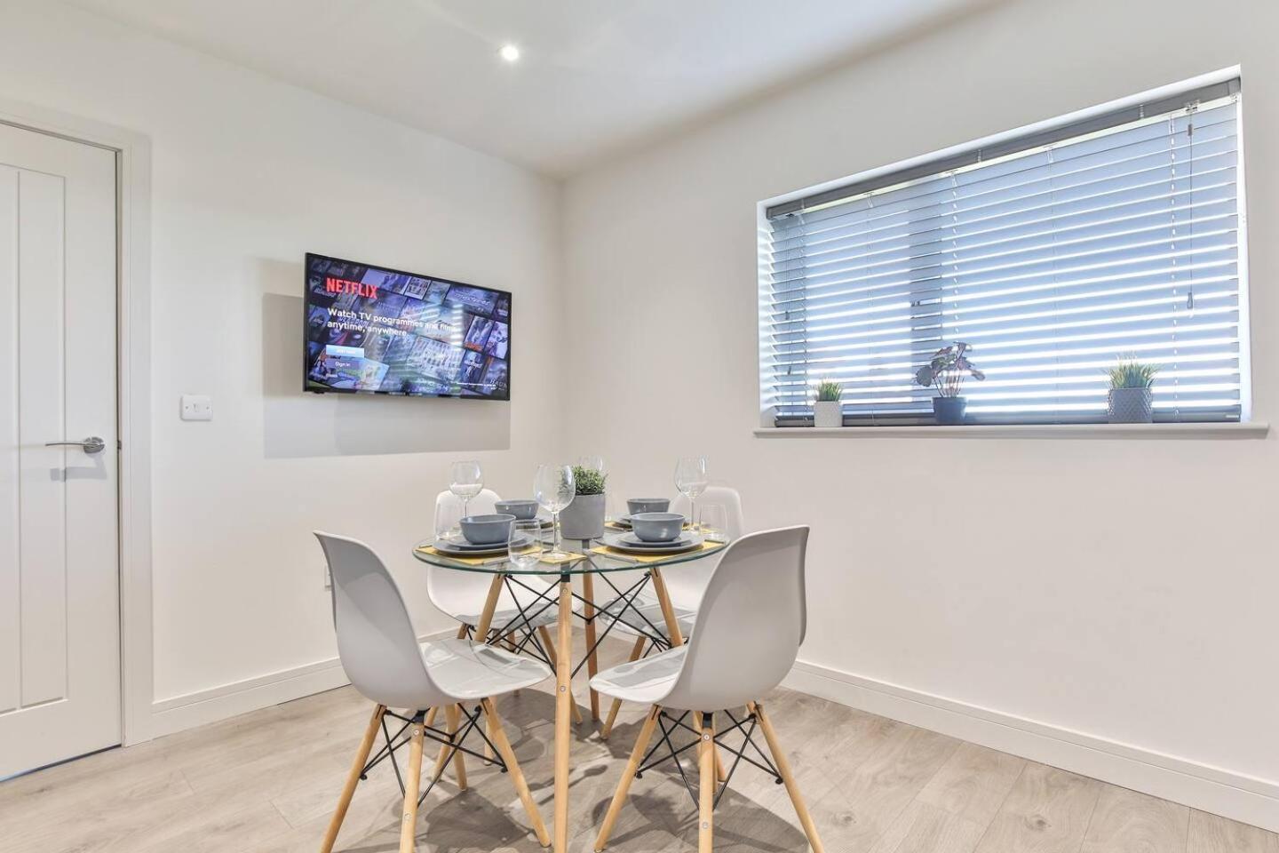 Modern, Cosy Whole House Wifi Close To Attractions Sheffield Exteriér fotografie